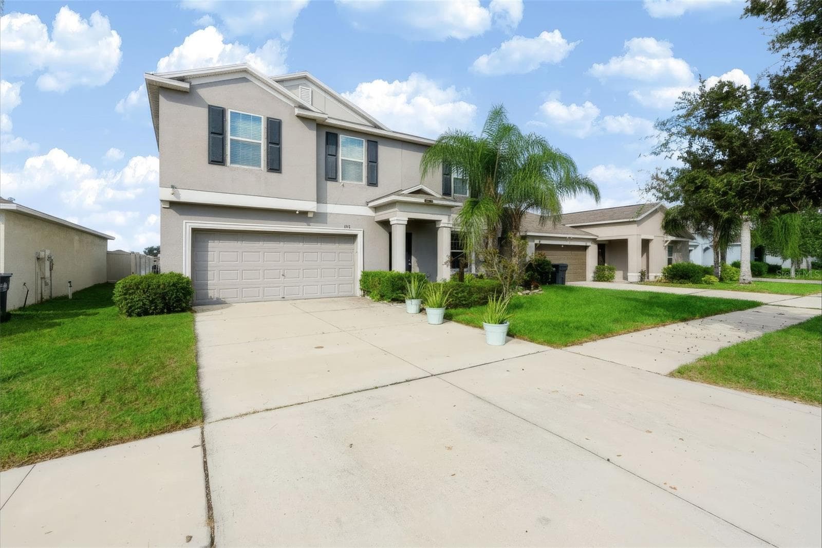 1711 BROAD WINGED HAWK DR