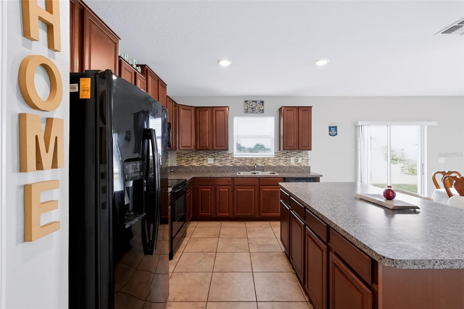 Single Family Residence at 1711 BROAD WINGED HAWK DR, RUSKIN, photo 18 of 47
