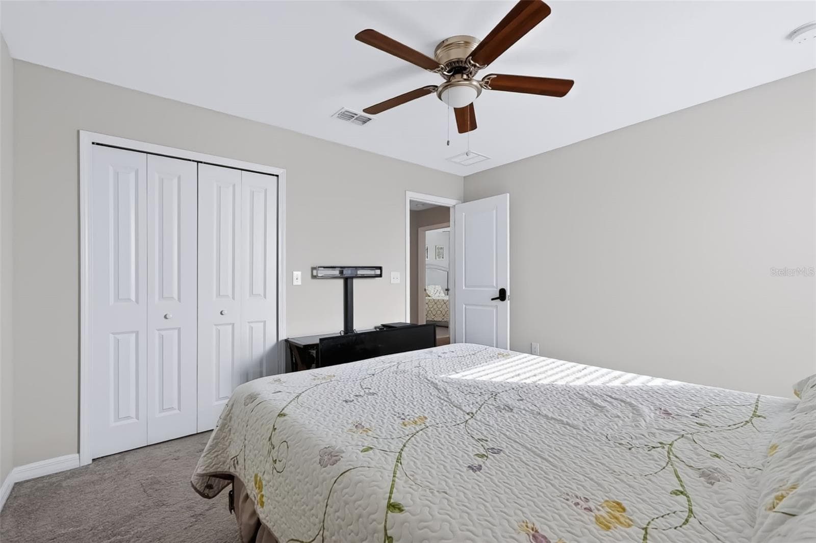 Single Family Residence at 1711 BROAD WINGED HAWK DR, RUSKIN, photo 32 of 47