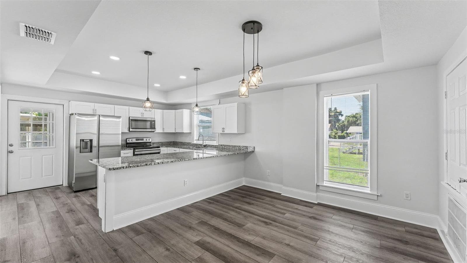 Single Family Residence at 1044 W LIME ST, LAKELAND, photo 25 of 55
