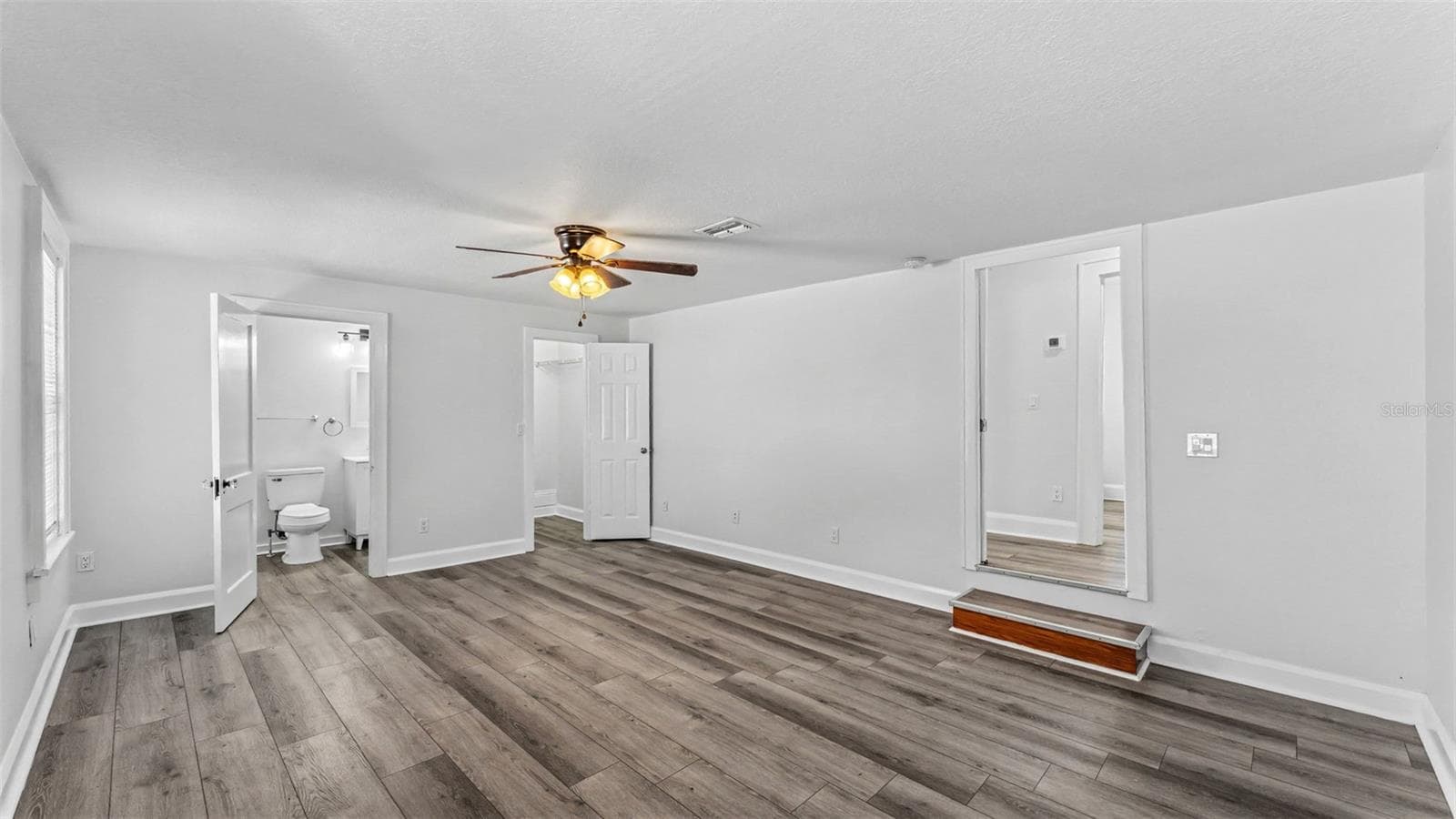 Single Family Residence at 1044 W LIME ST, LAKELAND, photo 49 of 55