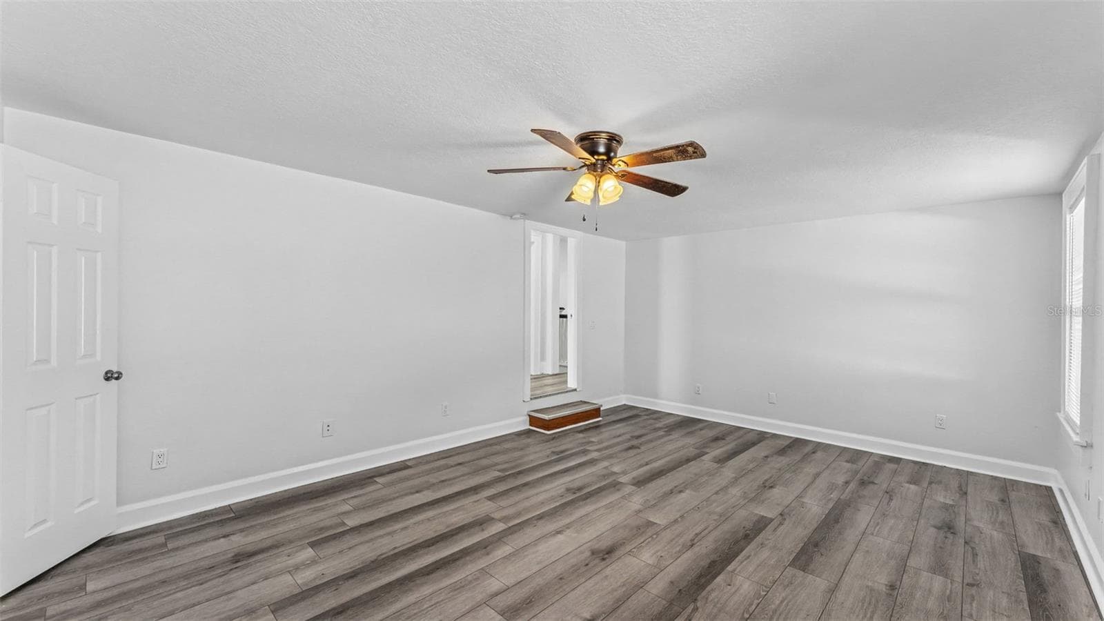 Single Family Residence at 1044 W LIME ST, LAKELAND, photo 50 of 55