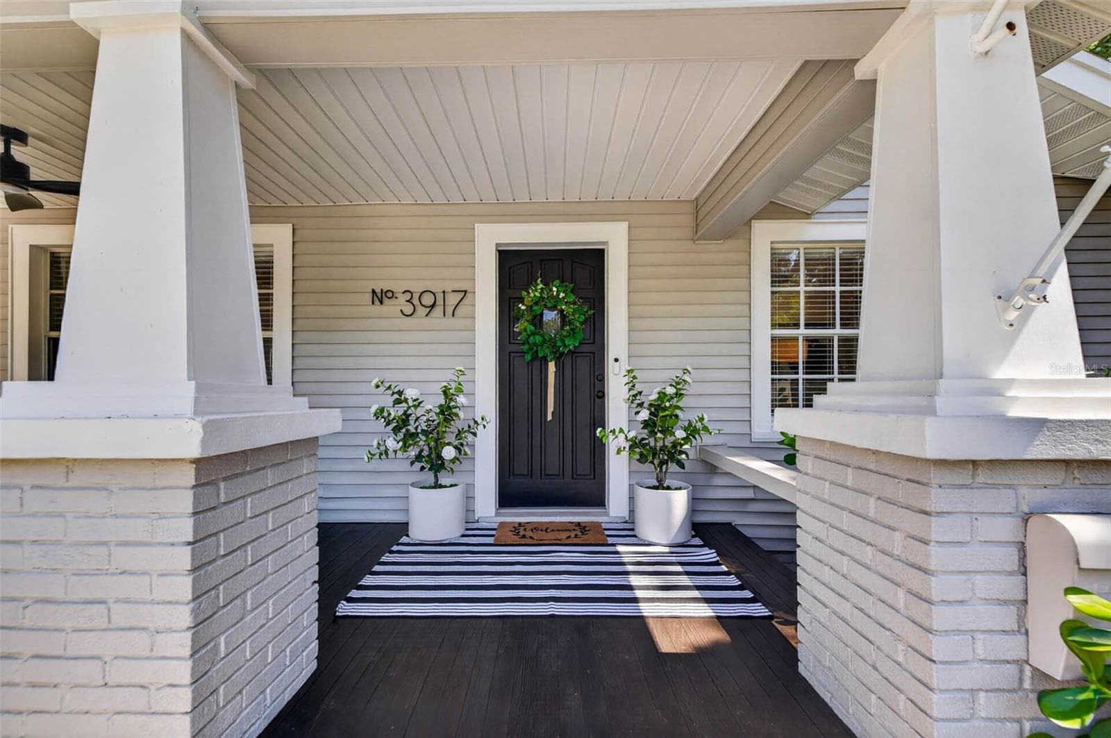 Single Family Residence at 3917 W SAN JUAN ST, TAMPA, photo 3 of 62