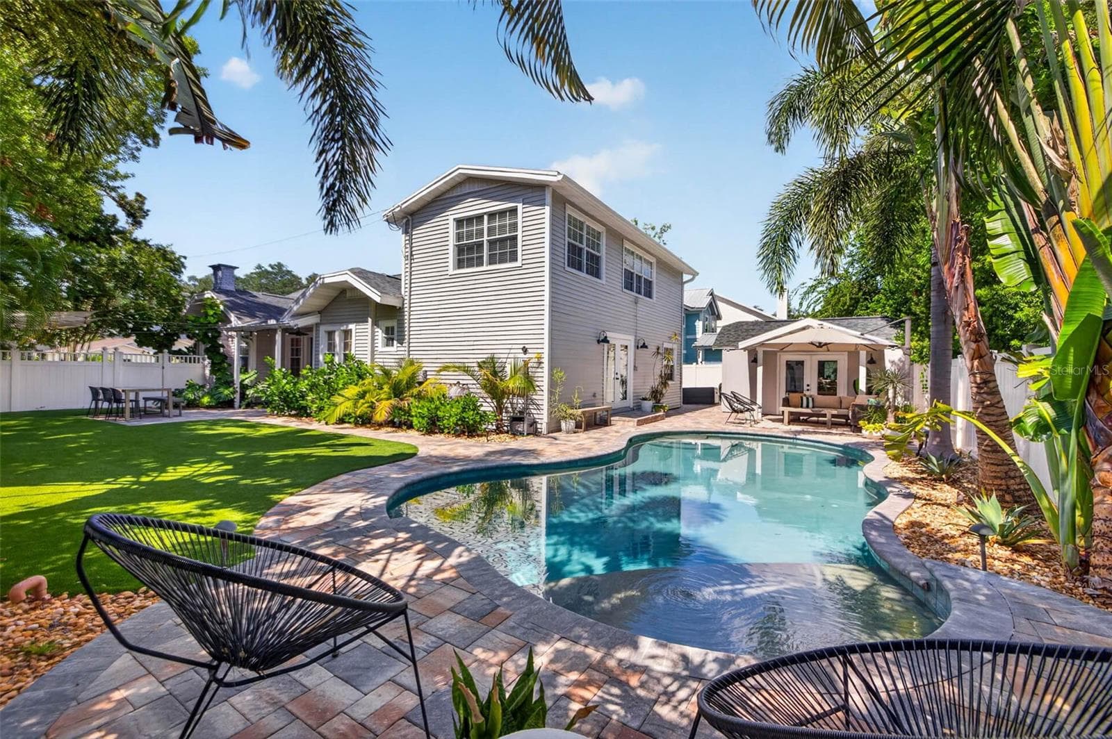 Single Family Residence at 3917 W SAN JUAN ST, TAMPA, photo 5 of 62