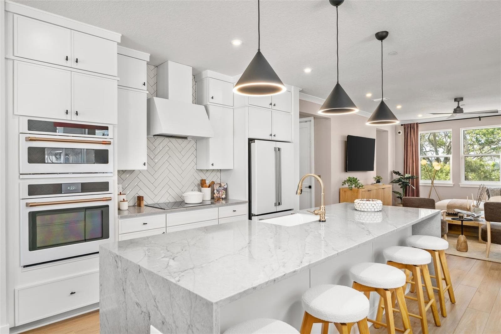 Model Kitchen - 2111 TIDEWATCH LOOP, NEW SMYRNA BEACH