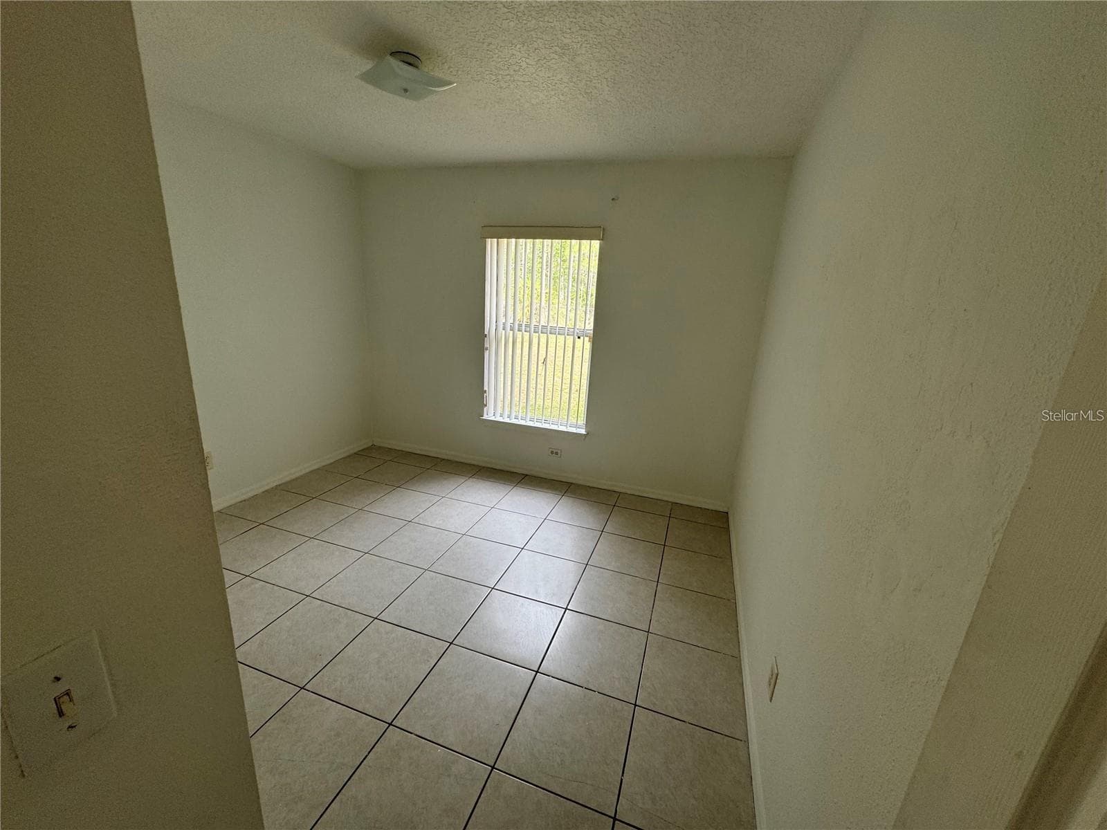 Single Family Residence at 821 SAVONA PL, KISSIMMEE, photo 3 of 7