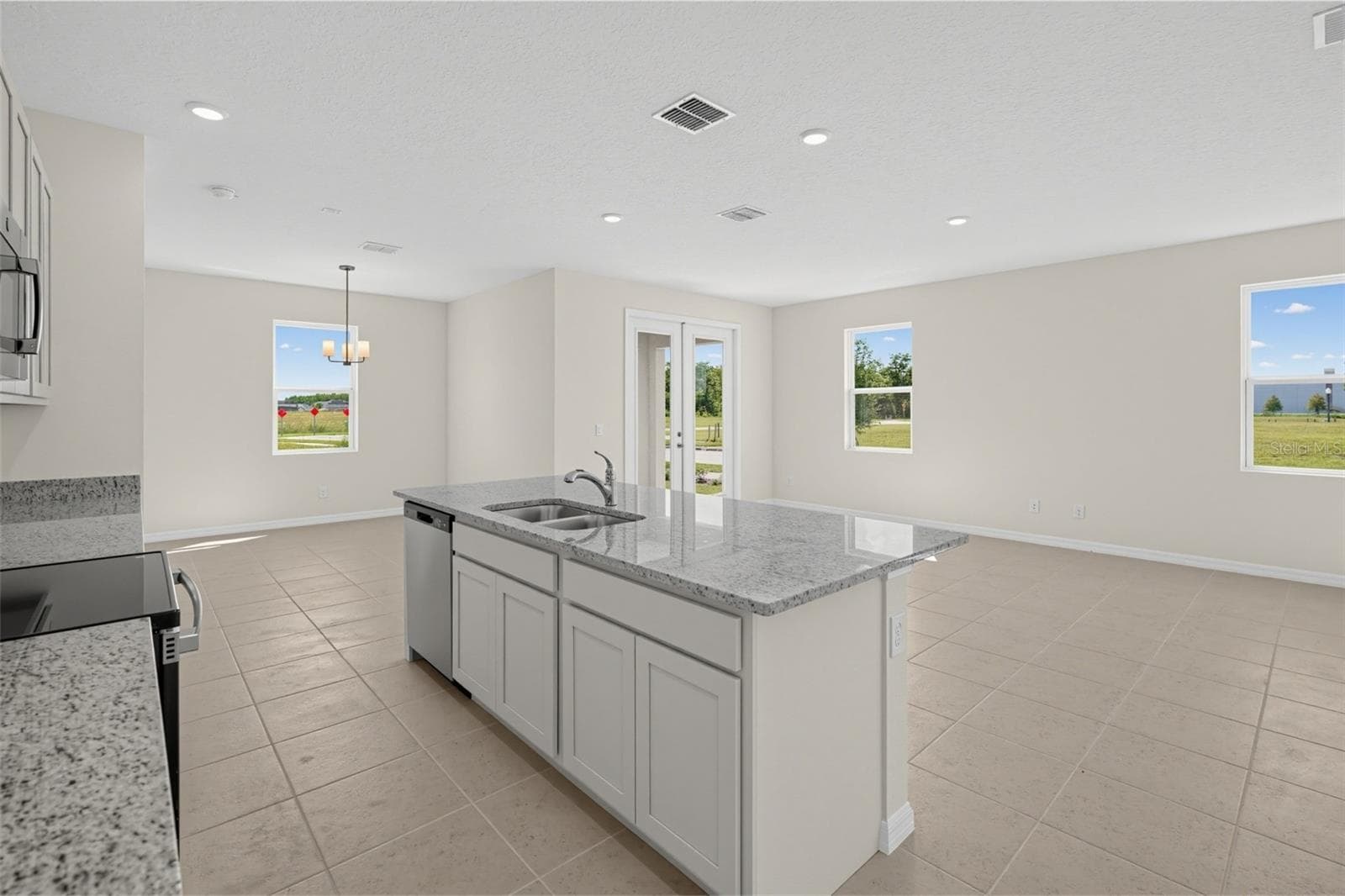 Single Family Residence at 2677 BROADWING ST, KISSIMMEE, photo 6 of 27