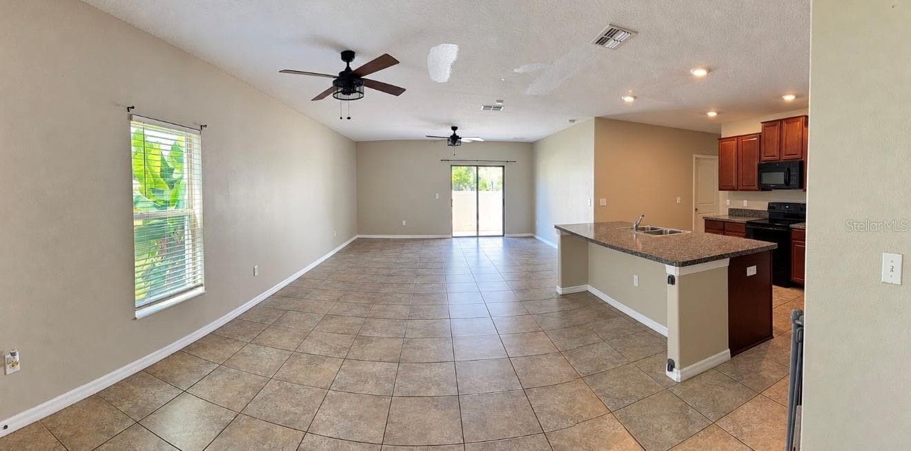Single Family Residence at 10213 BOGGY MOSS DR, RIVERVIEW, photo 11 of 35