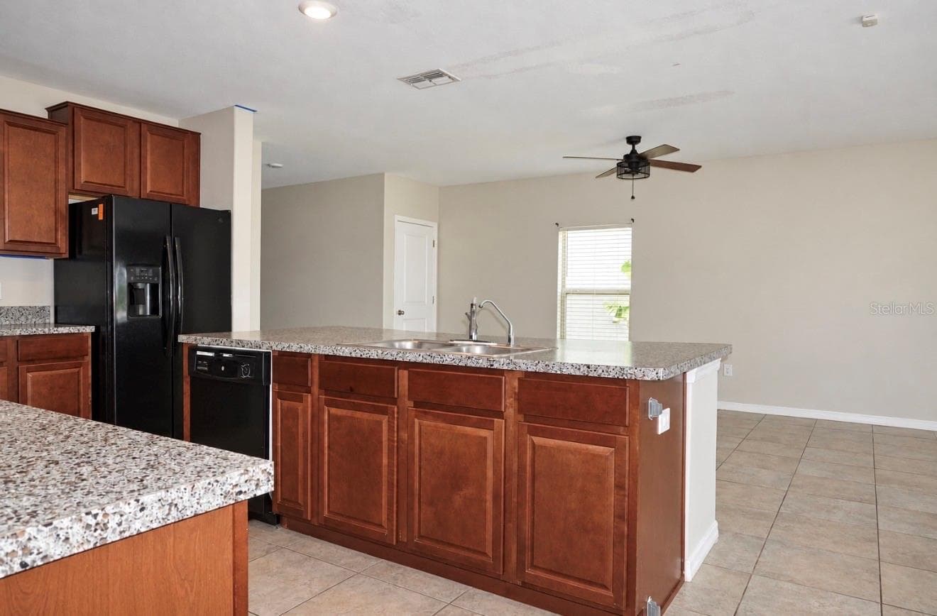 Single Family Residence at 10213 BOGGY MOSS DR, RIVERVIEW, photo 16 of 35