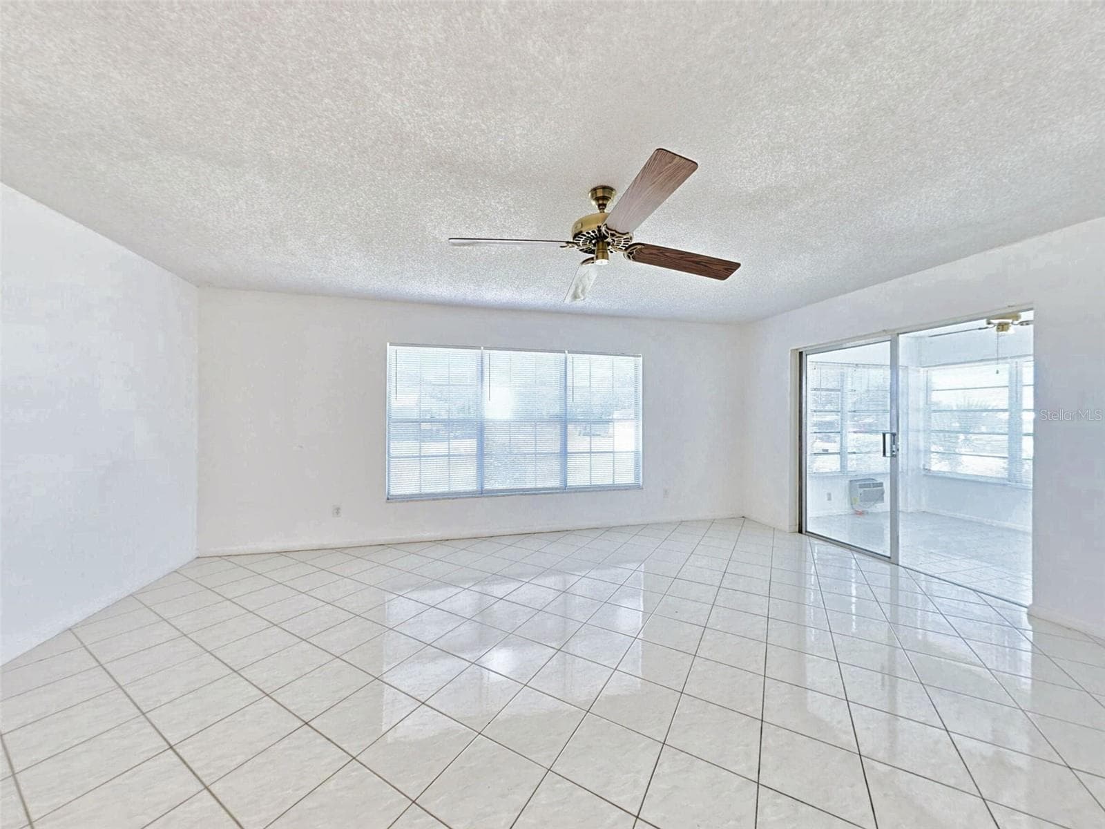 Condominium at 1485 HIGH POINT BLVD #141D, ORLANDO, photo 9 of 50