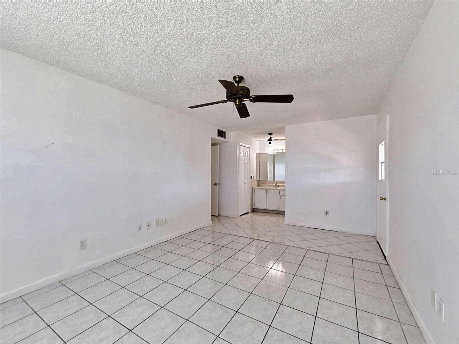 master bedroom - 1485 HIGH POINT BLVD #141D, ORLANDO