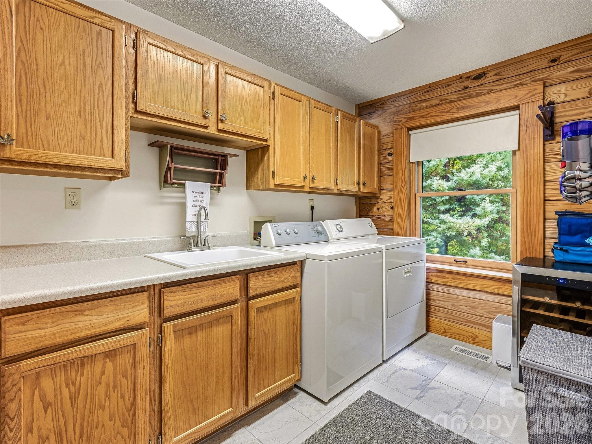 Single Family Residence at 280 Laurel Creek, Cedar Mountain, photo 23 of 48