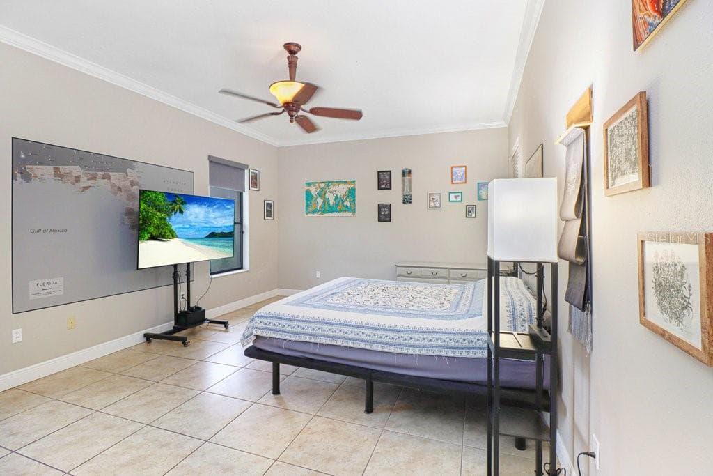 Single Family Residence at 8705 CRESCENT FOREST BLVD, NEW PORT RICHEY, photo 18 of 66