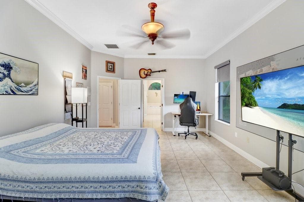 Single Family Residence at 8705 CRESCENT FOREST BLVD, NEW PORT RICHEY, photo 19 of 66