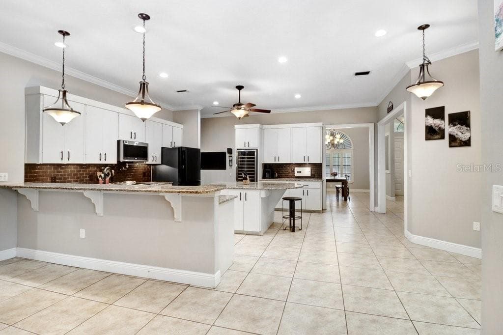 Single Family Residence at 8705 CRESCENT FOREST BLVD, NEW PORT RICHEY, photo 28 of 66