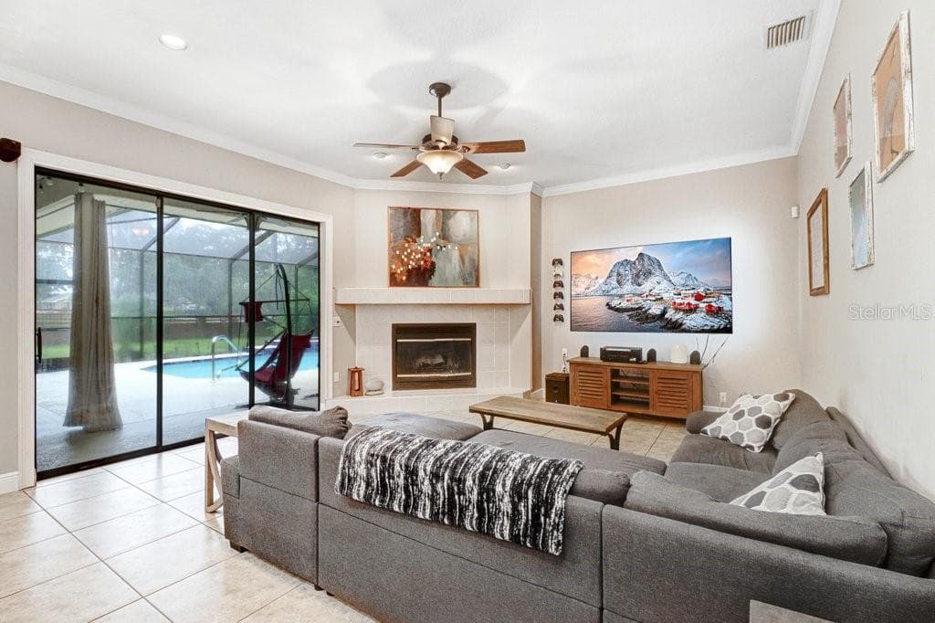 Single Family Residence at 8705 CRESCENT FOREST BLVD, NEW PORT RICHEY, photo 30 of 66