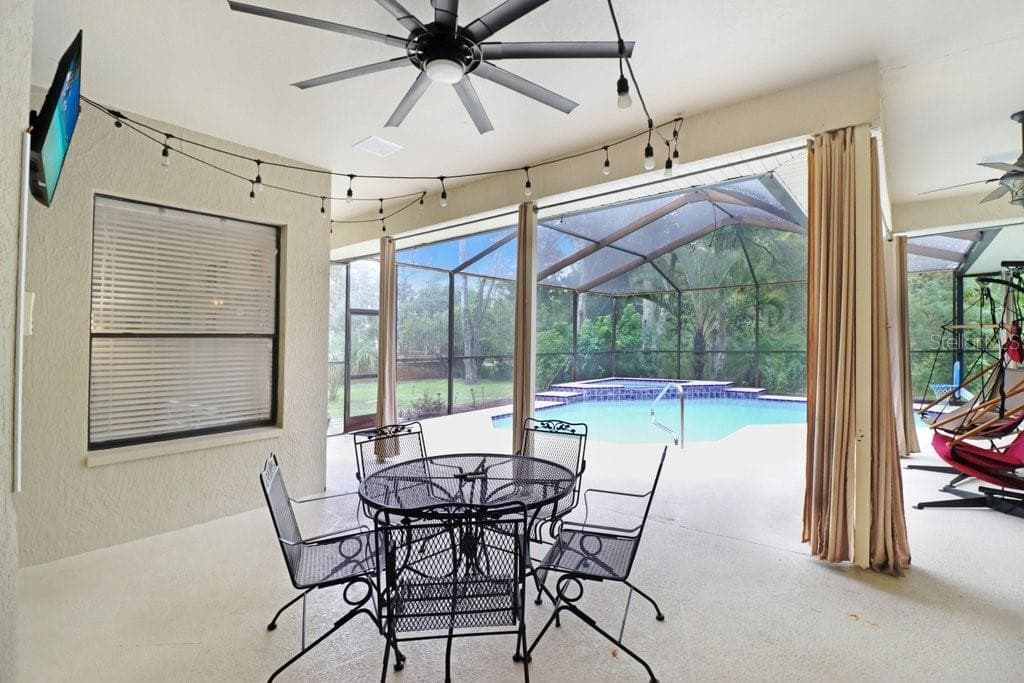 Single Family Residence at 8705 CRESCENT FOREST BLVD, NEW PORT RICHEY, photo 45 of 66