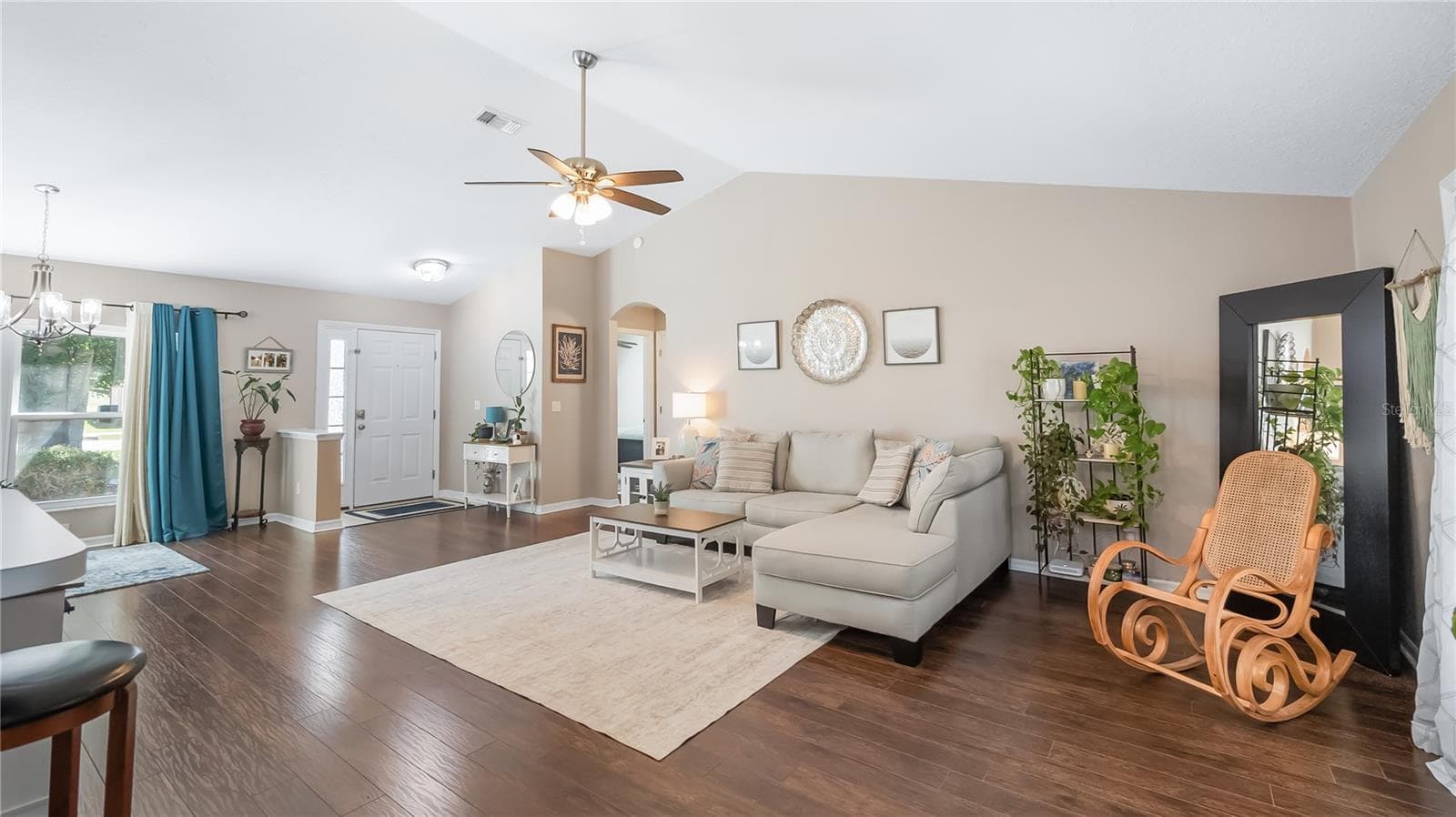 Single Family Residence at 245 VALLEY EDGE DR, MINNEOLA, photo 12 of 28