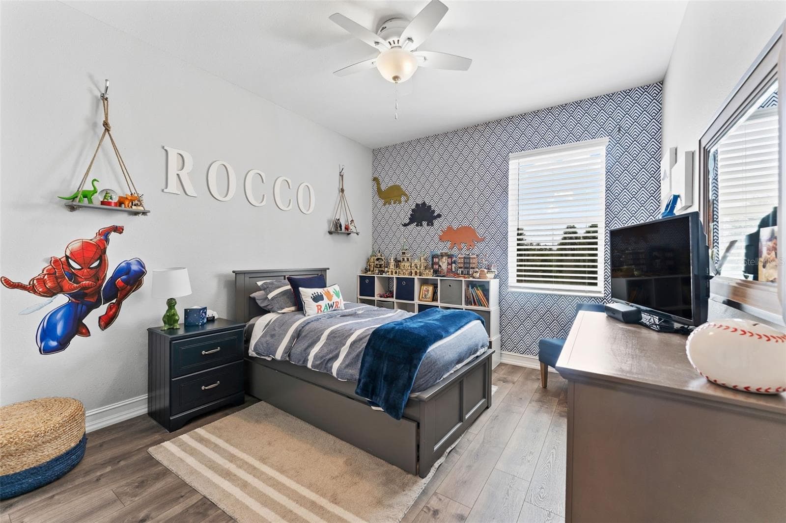Single Family Residence at 8010 RED ORCHARD CT, TAMPA, photo 28 of 45