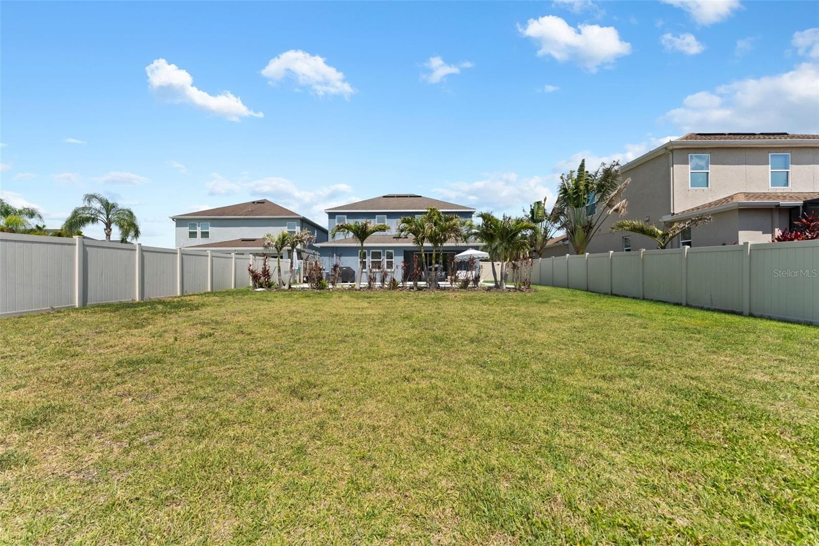 Single Family Residence at 8010 RED ORCHARD CT, TAMPA, photo 41 of 45