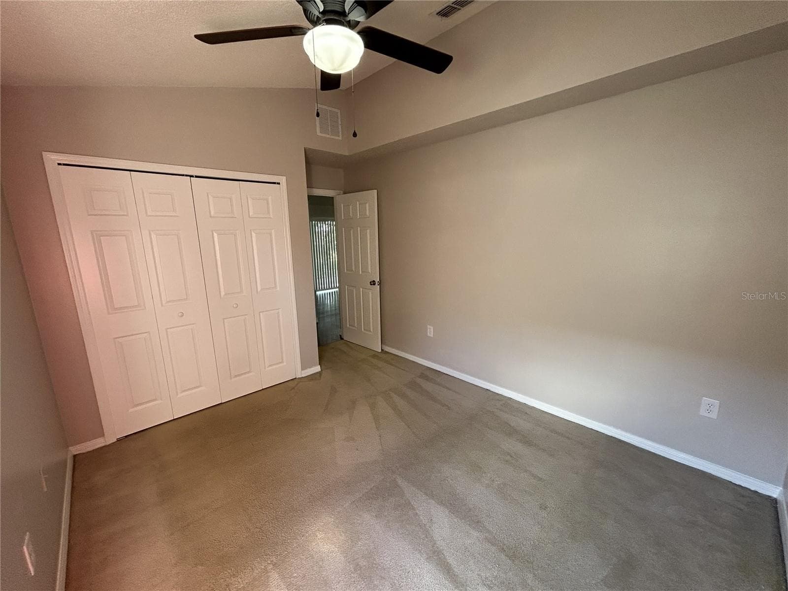 Single Family Residence at 629 GARBERIA DR, DAVENPORT, photo 12 of 16