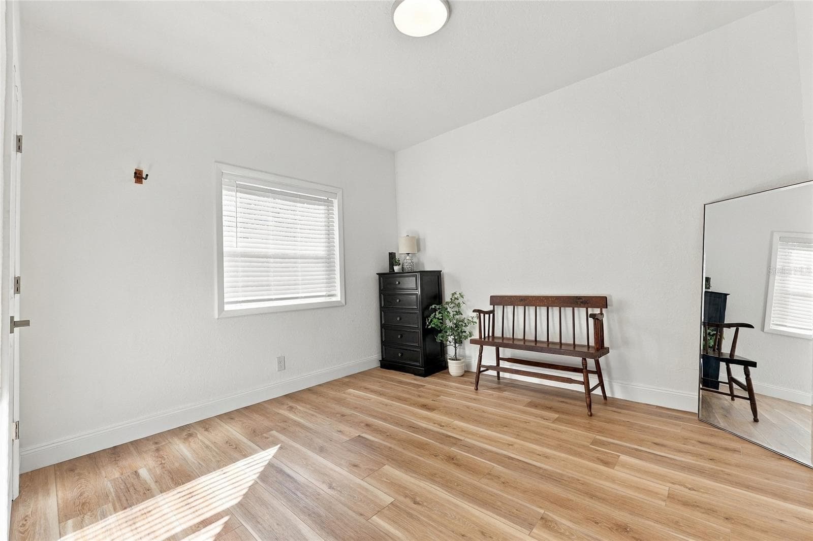 Single Family Residence at 226 NE 3RD AVE, WILLISTON, photo 15 of 18