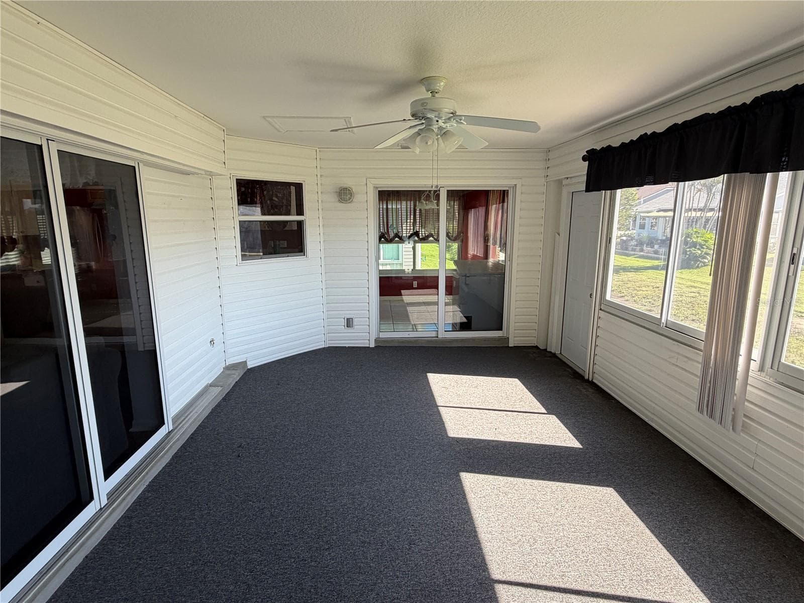 Single Family Residence at 546 TROUT LN, OLDSMAR, photo 21 of 34