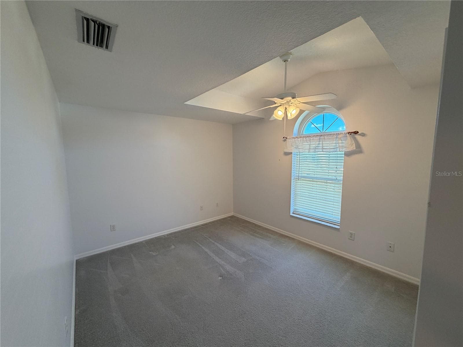 Single Family Residence at 546 TROUT LN, OLDSMAR, photo 32 of 34