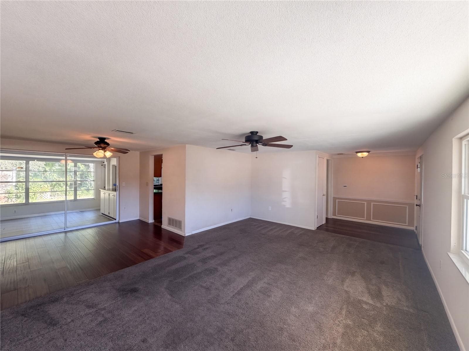Single Family Residence at 4111 WOODSVILLE DR, NEW PORT RICHEY, photo 3 of 24