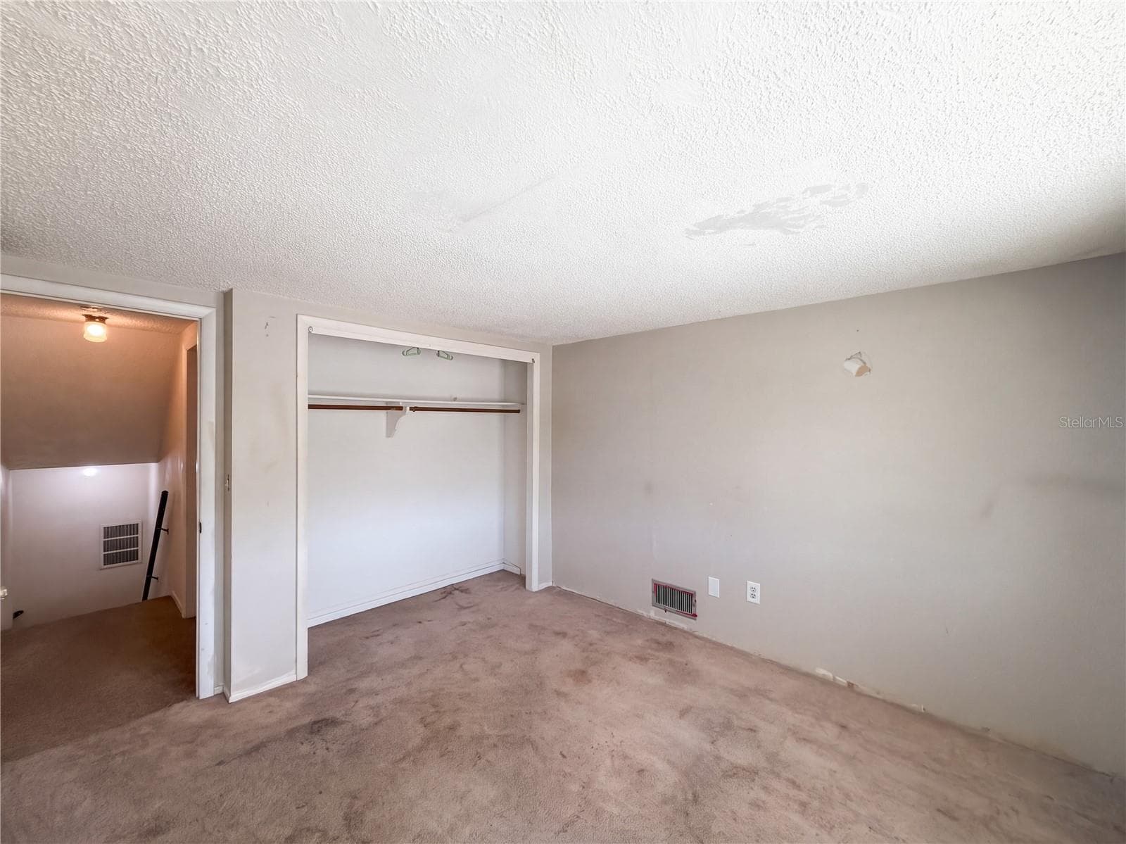 Single Family Residence at 4111 WOODSVILLE DR, NEW PORT RICHEY, photo 15 of 24