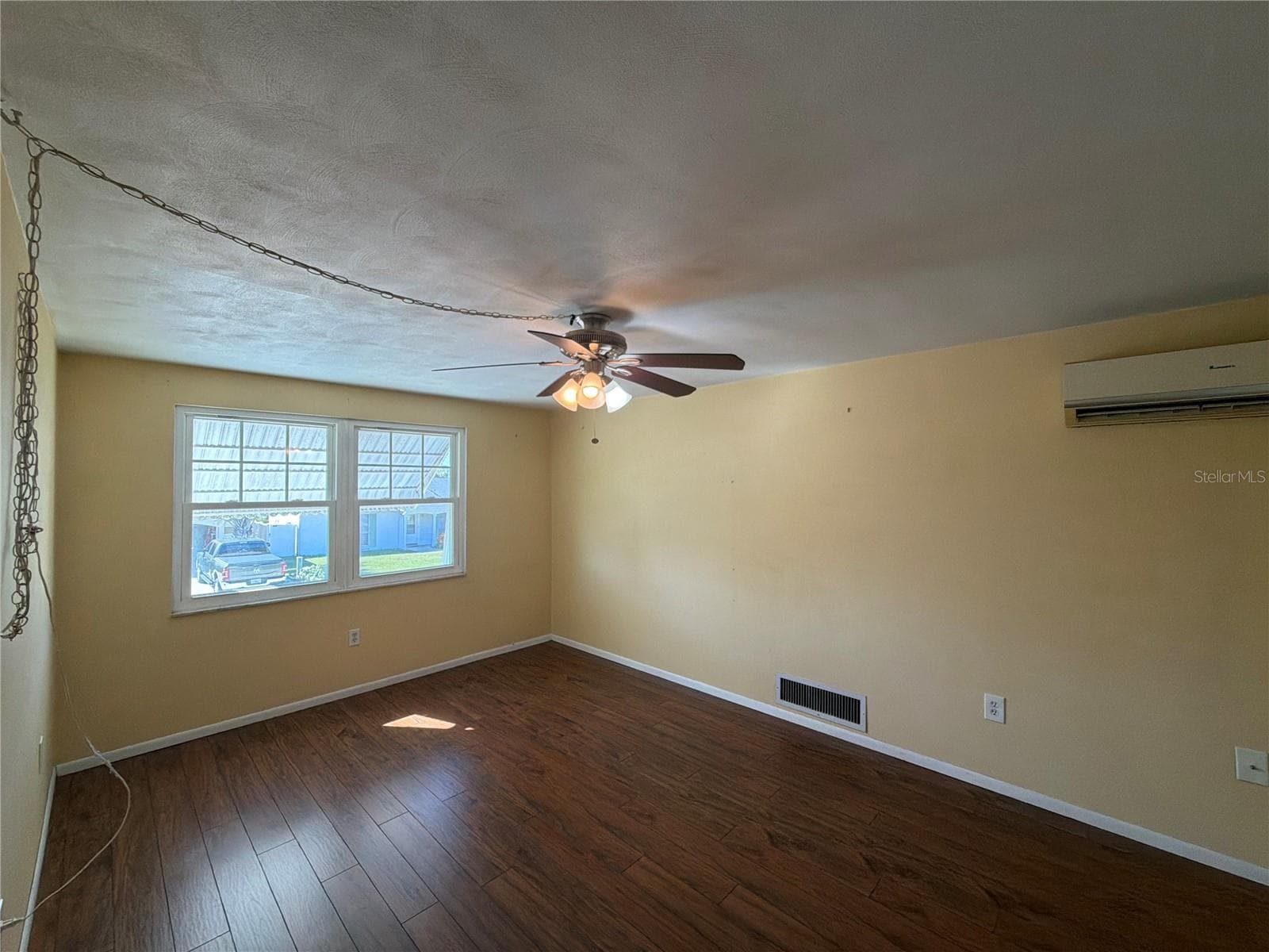 Single Family Residence at 4111 WOODSVILLE DR, NEW PORT RICHEY, photo 16 of 24