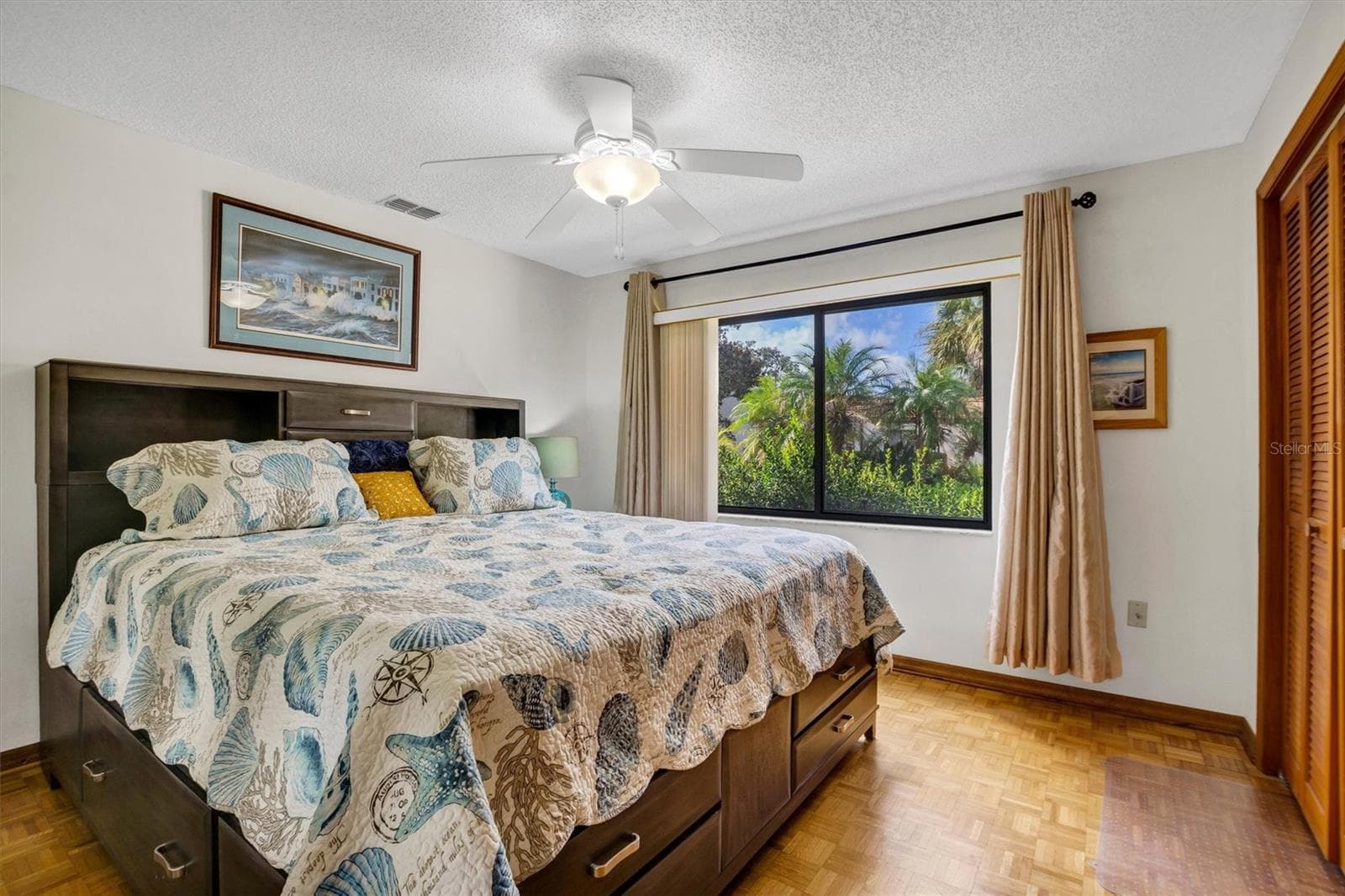 Guest bedroom - 559 CLUBHOUSE DR, LAKE WALES