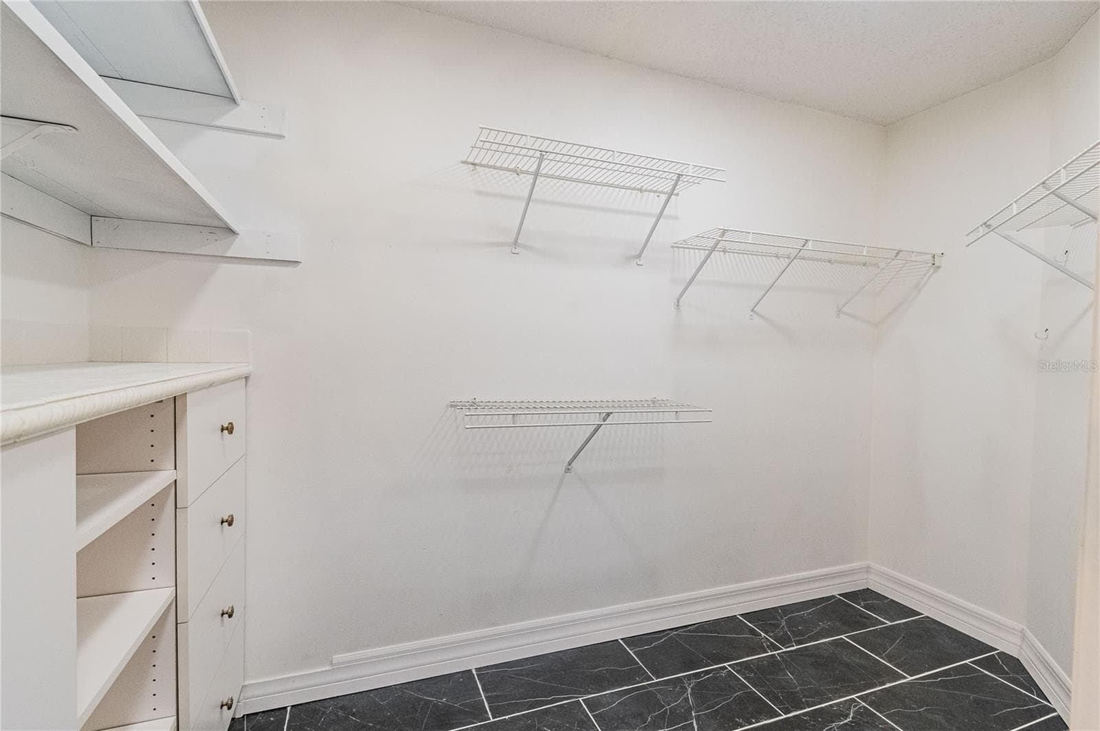 Single Family Residence at 4502 SUGARTREE DR W, LAKELAND, photo 25 of 48