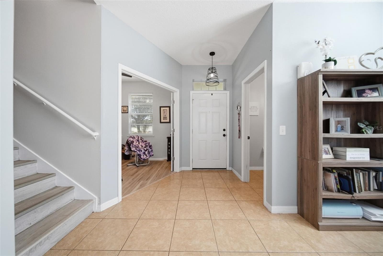 Townhouse at 7142 FIVE OAKS DR, HARMONY, photo 5 of 31