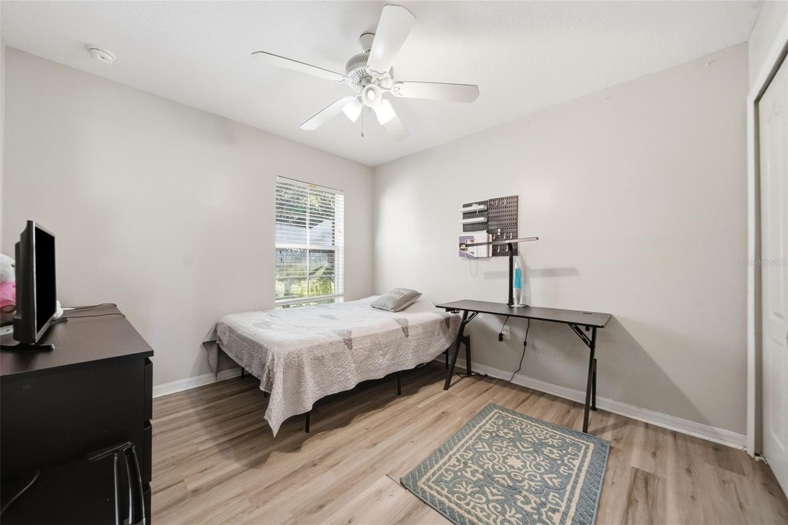 Townhouse at 7142 FIVE OAKS DR, HARMONY, photo 24 of 31