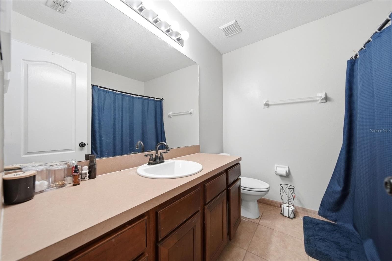 Townhouse at 7142 FIVE OAKS DR, HARMONY, photo 26 of 31