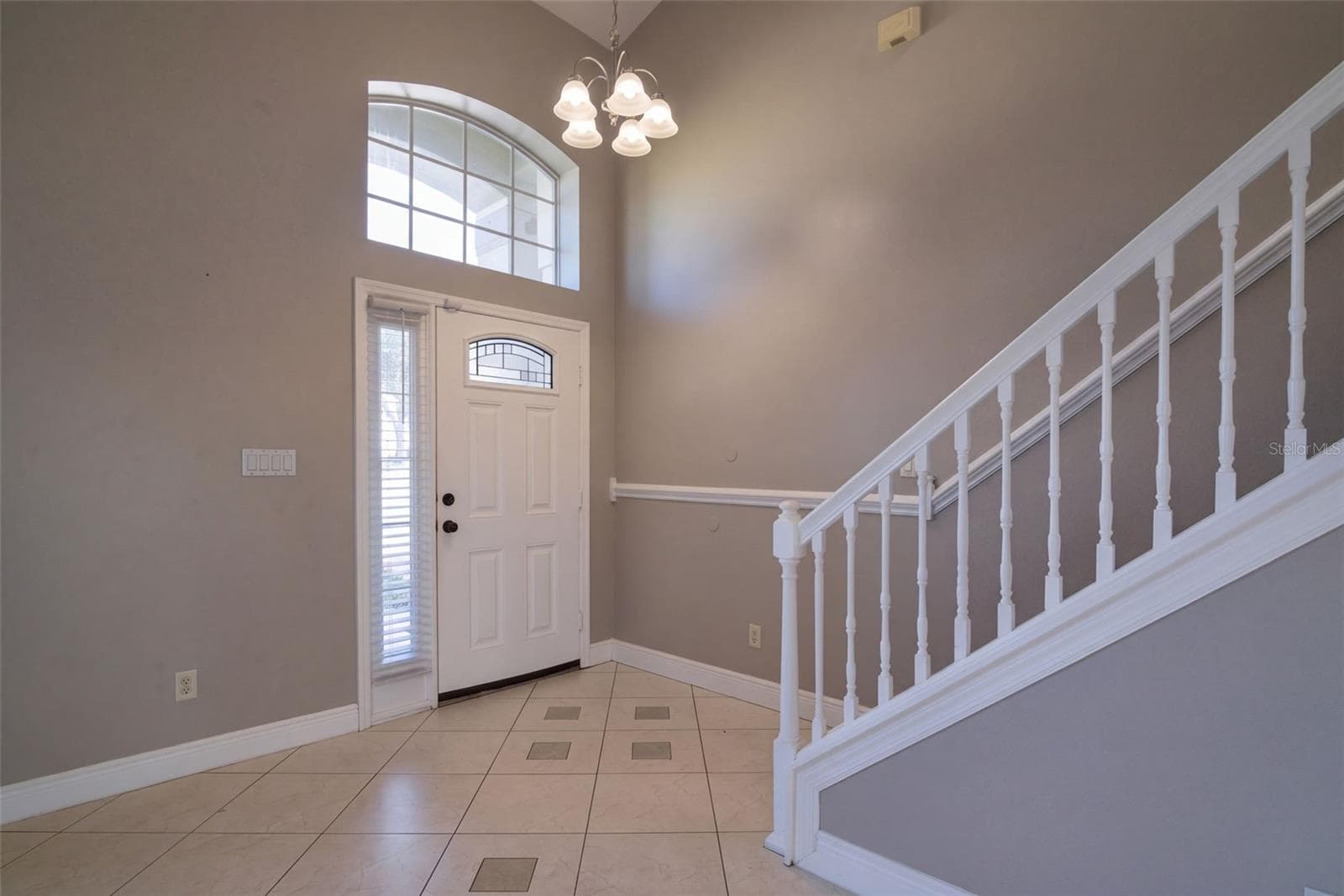 Single Family Residence at 7694 COUNTRY RUN PKWY, ORLANDO, photo 3 of 51