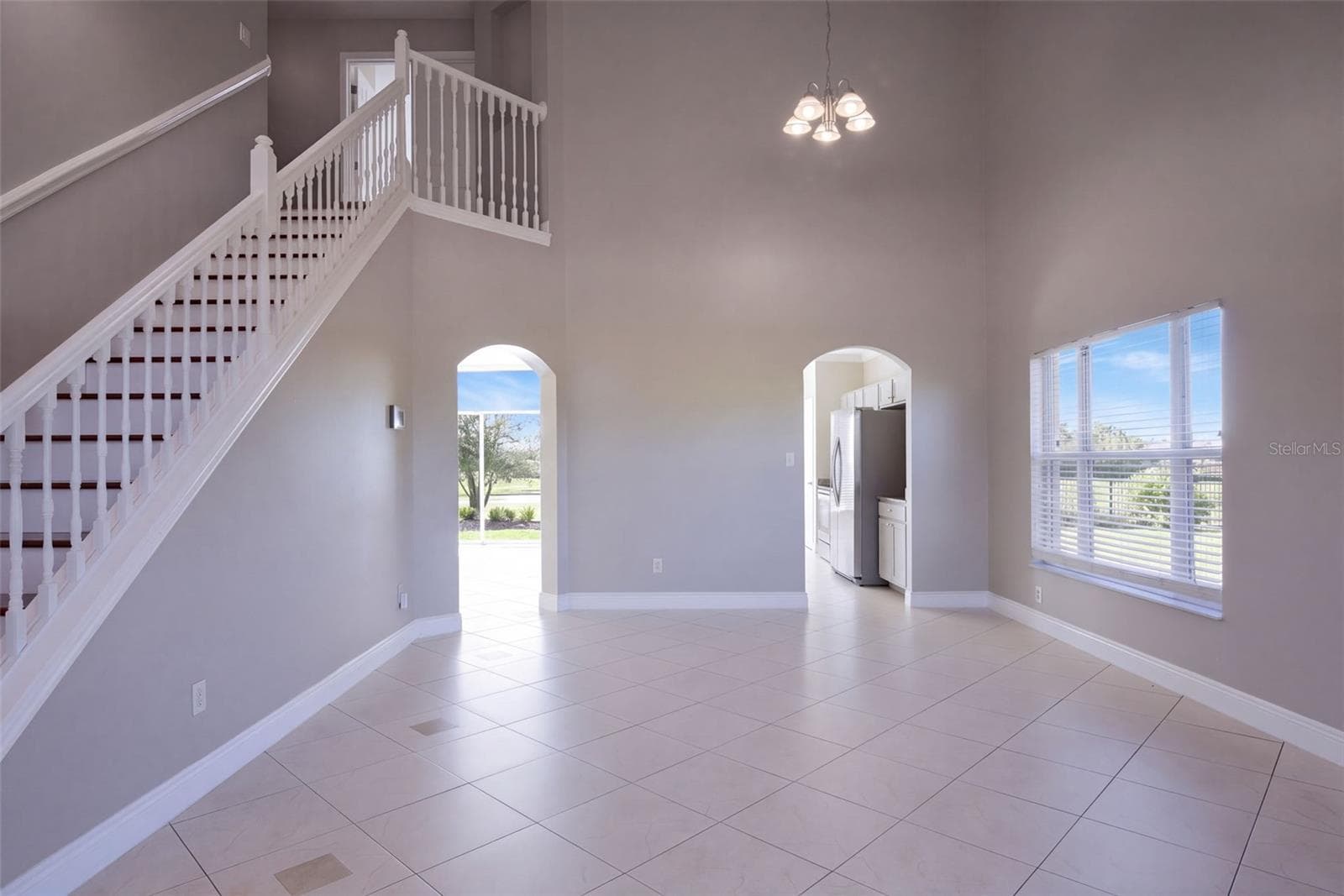 Single Family Residence at 7694 COUNTRY RUN PKWY, ORLANDO, photo 6 of 51