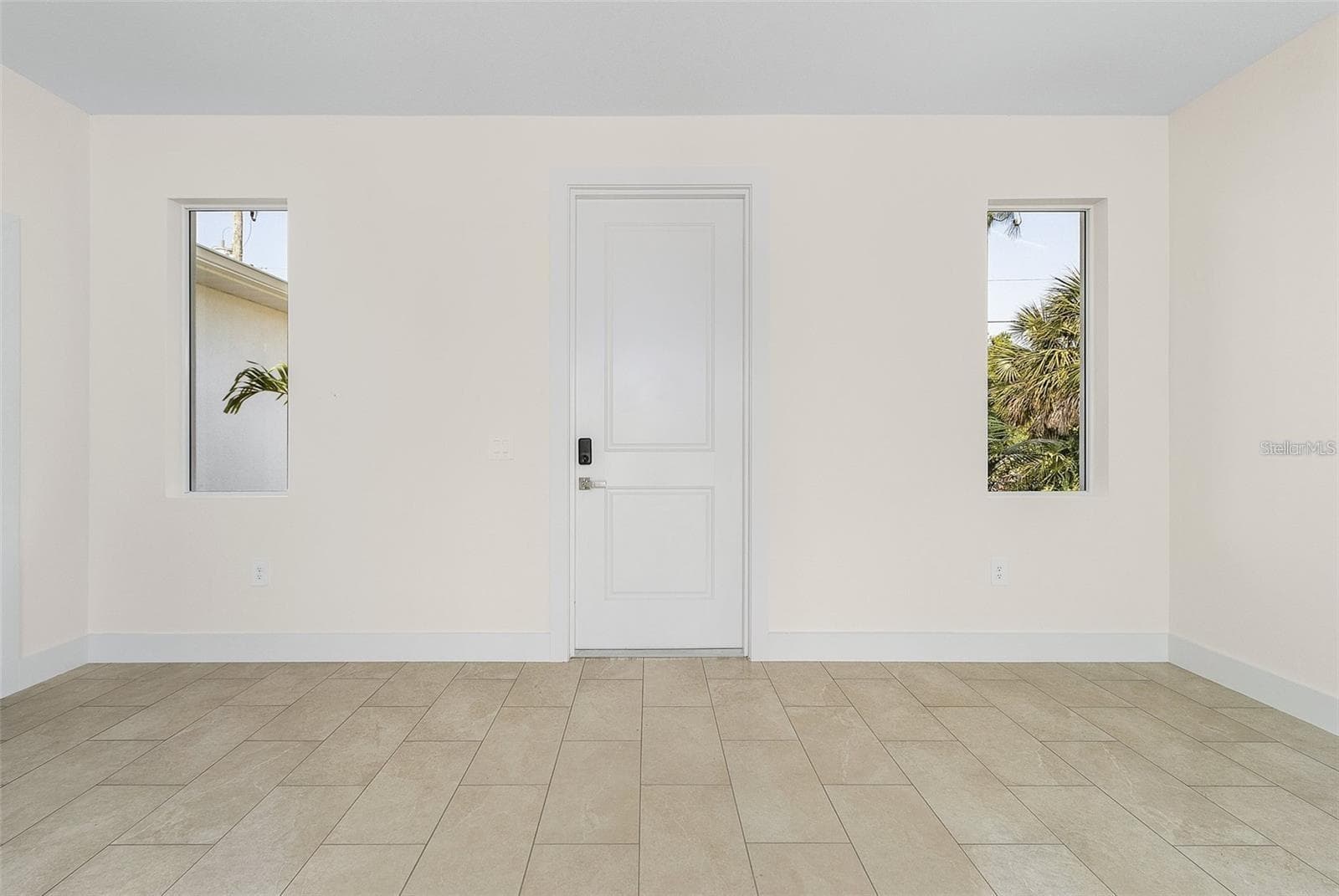 Single Family Residence at 162 APOLLO DR, ROTONDA WEST, photo 16 of 22