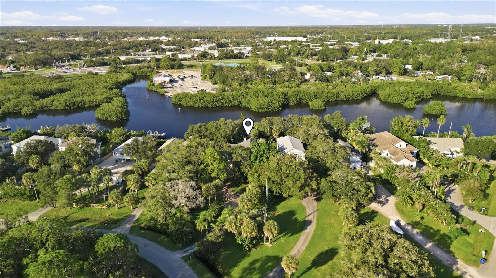 Single Family Residence at 3090 PHOENIX AVE, OLDSMAR, photo 5 of 30