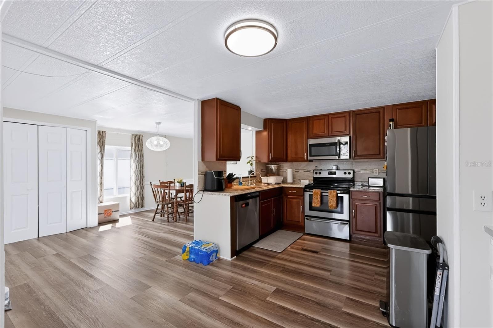 Single Family Residence at 8481 DICKENS AVE, BROOKSVILLE, photo 16 of 39