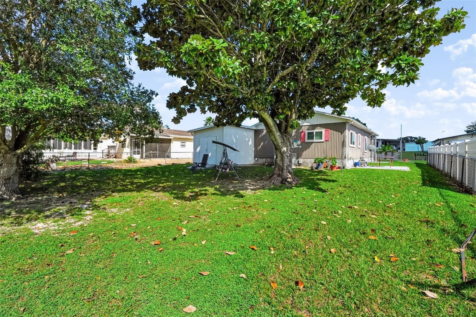 Single Family Residence at 8481 DICKENS AVE, BROOKSVILLE, photo 36 of 39