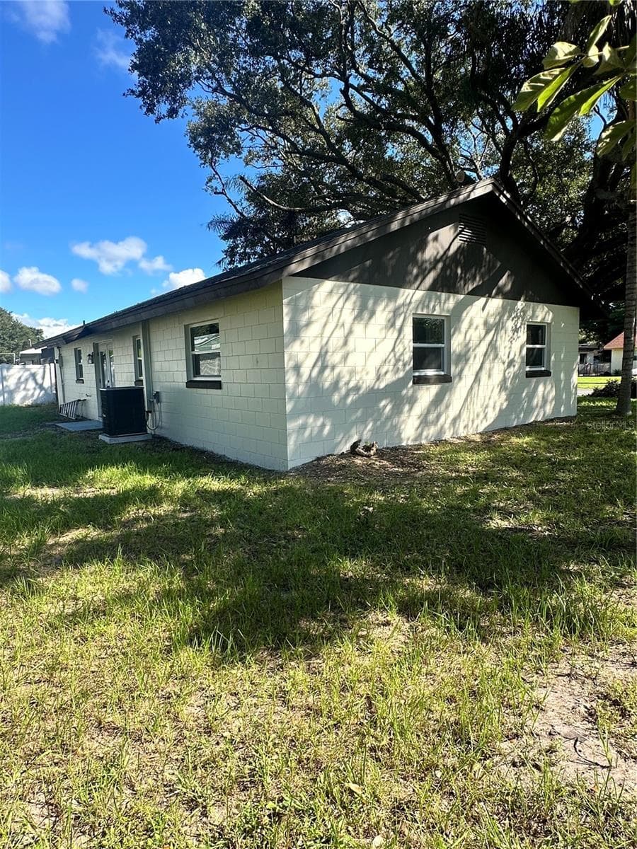 Single Family Residence at 503 WILLIAM AVE, WINTER HAVEN, photo 25 of 25