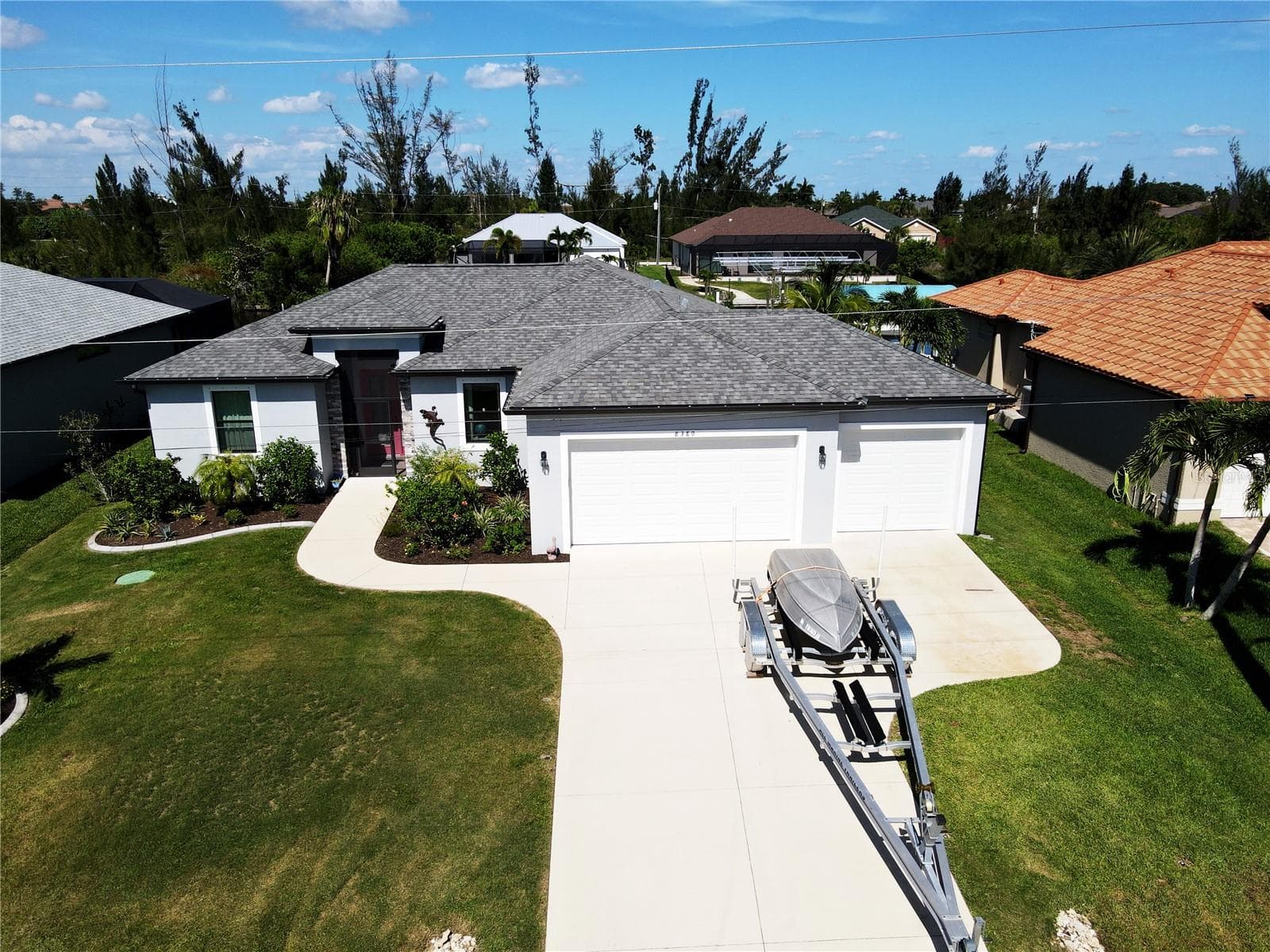 Single Family Residence at 8380 TECUMSEH CIR, PORT CHARLOTTE, photo 4 of 35