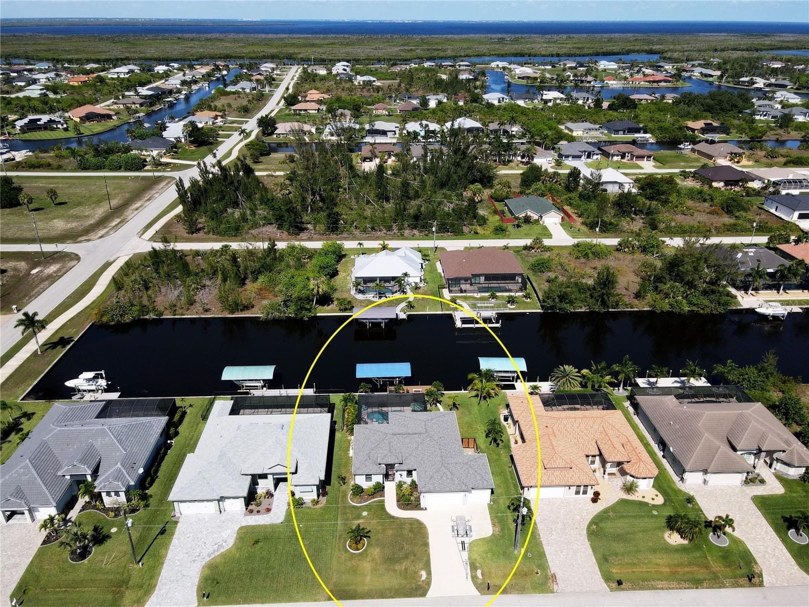 Single Family Residence at 8380 TECUMSEH CIR, PORT CHARLOTTE, photo 33 of 35