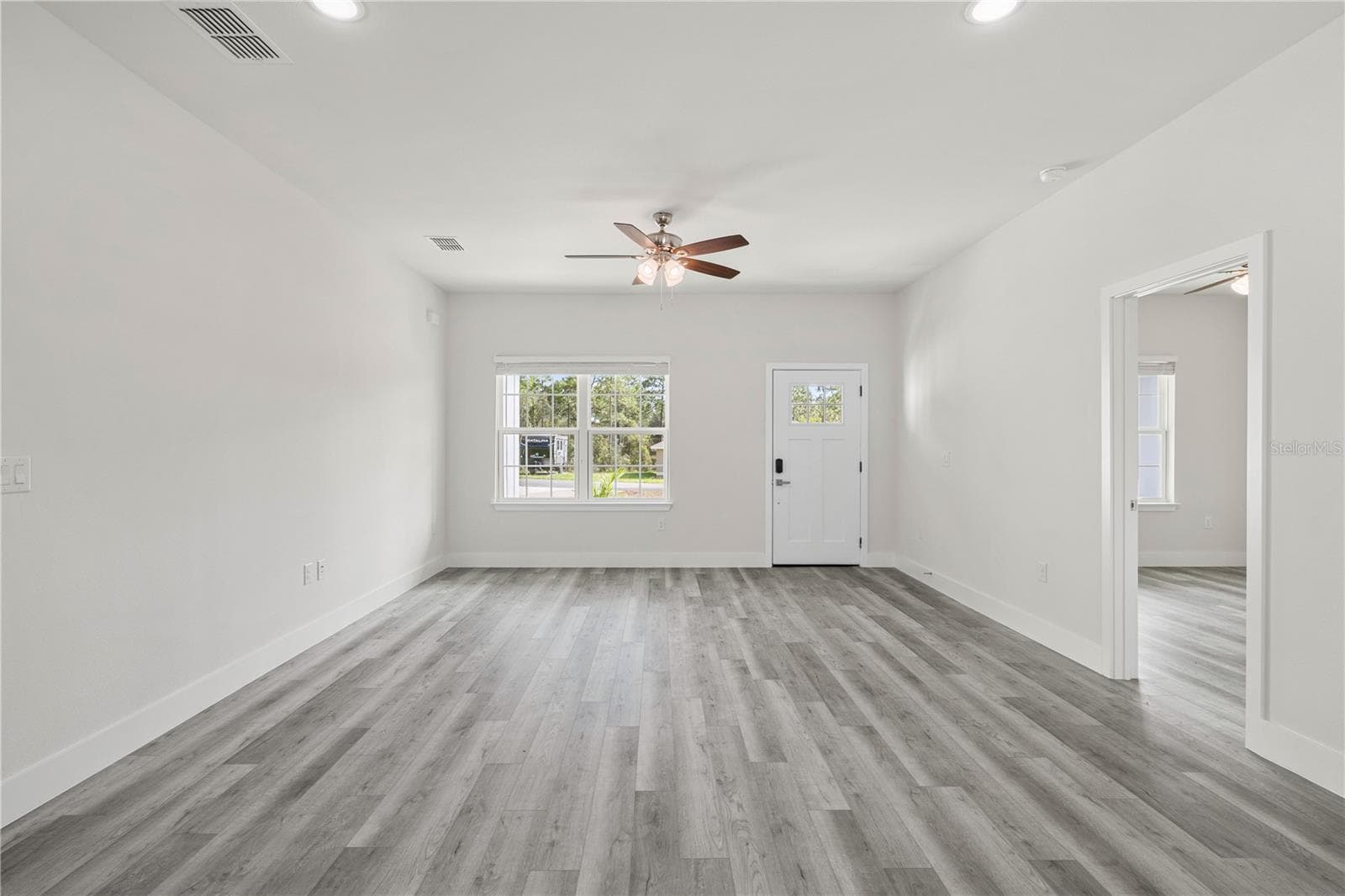 Single Family Residence at 1789 SW VIBURNUM RD, DUNNELLON, photo 3 of 35