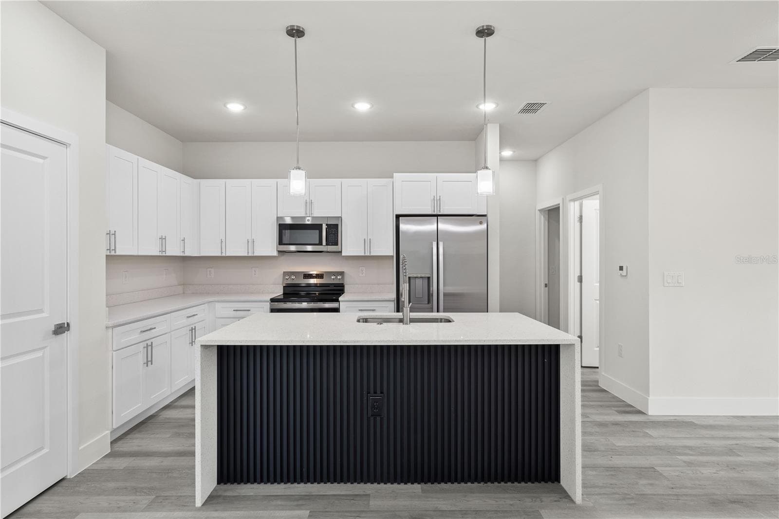 Single Family Residence at 1789 SW VIBURNUM RD, DUNNELLON, photo 11 of 35