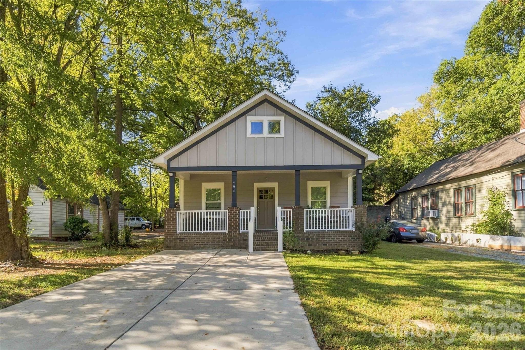 Single Family Residence at 404 E Talleyrand Street, Monroe, photo 2 of 19