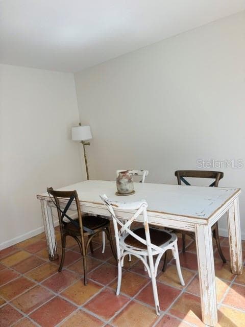 Living room-Dining area-Kitchen combination - 104 CHESAPEAKE AVE #C6, TAMPA
