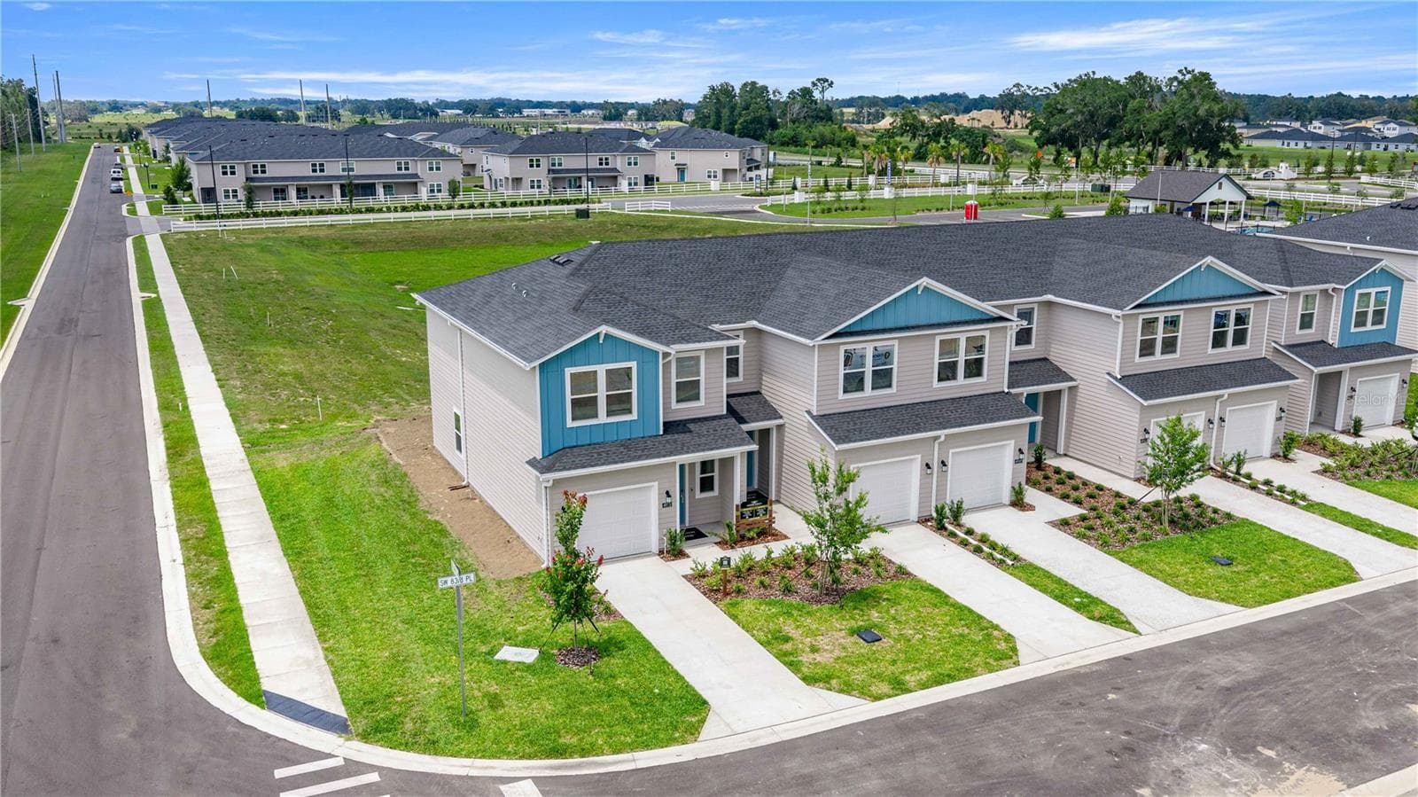 Townhouse at 8382 SW 49TH CT, OCALA, photo 2 of 28
